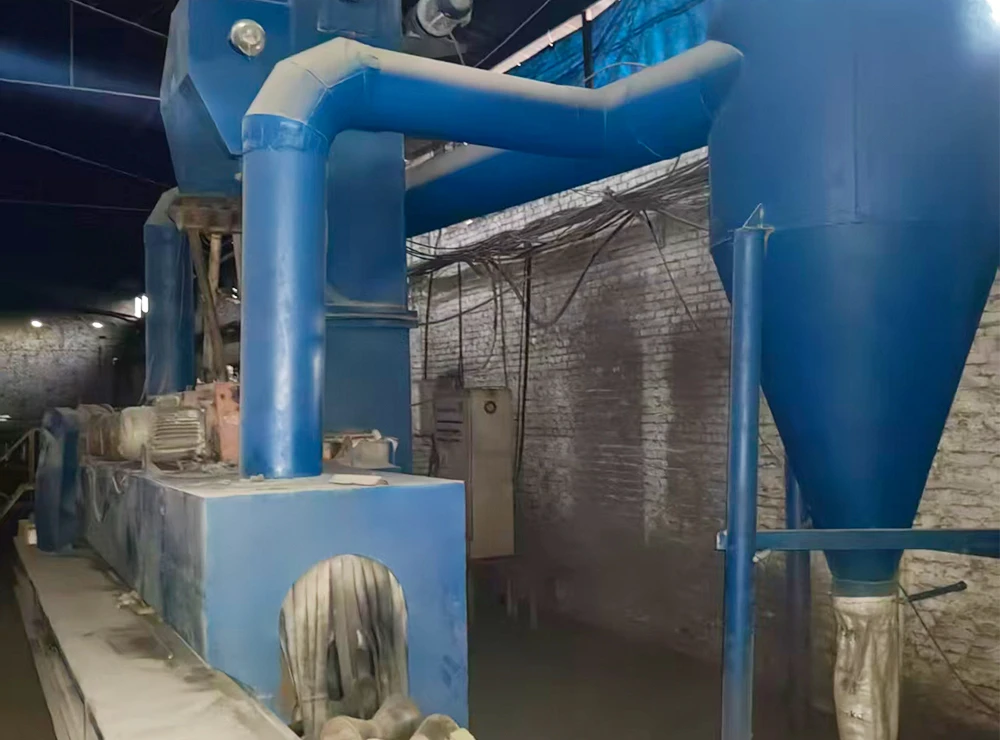 M&aacute;quina de jateamento para linha de produ&ccedil;&atilde;o de cilindros de GLP